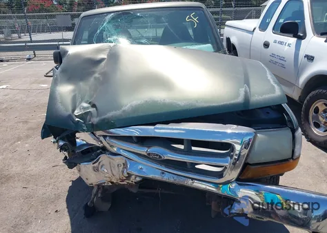 2000 Ford Ranger Xl/Xlt from USA, damaged, VIN 1FTYR10C5YTA04211